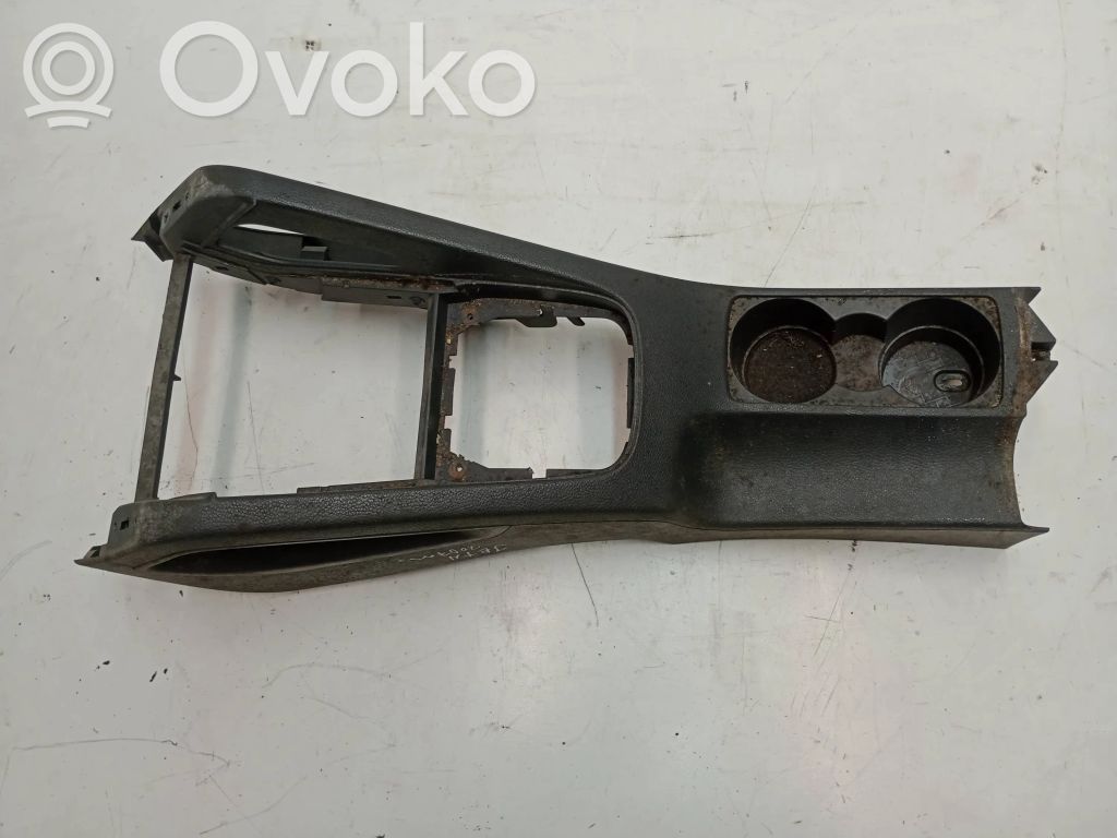 Volkswagen Jetta V Cup holder 
