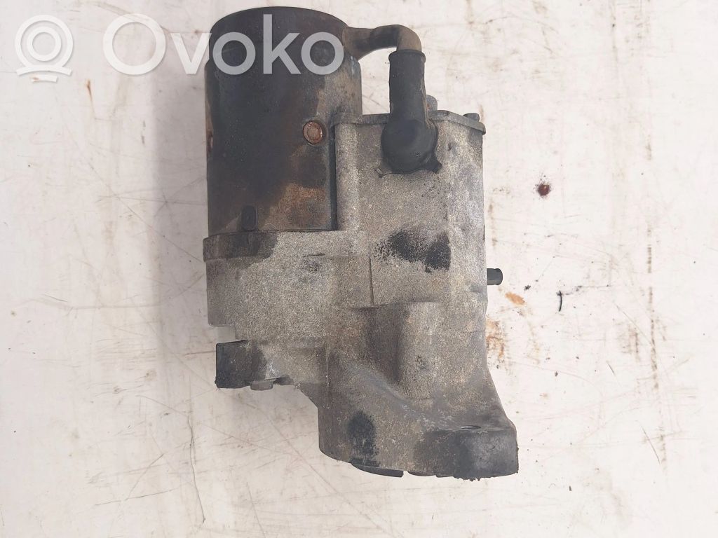 Toyota Corolla Verso E121 Стартер 