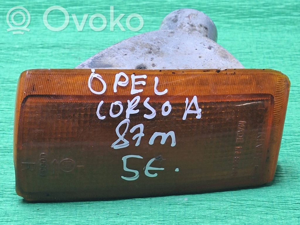 Opel Corsa A Front bumper turn signal 
