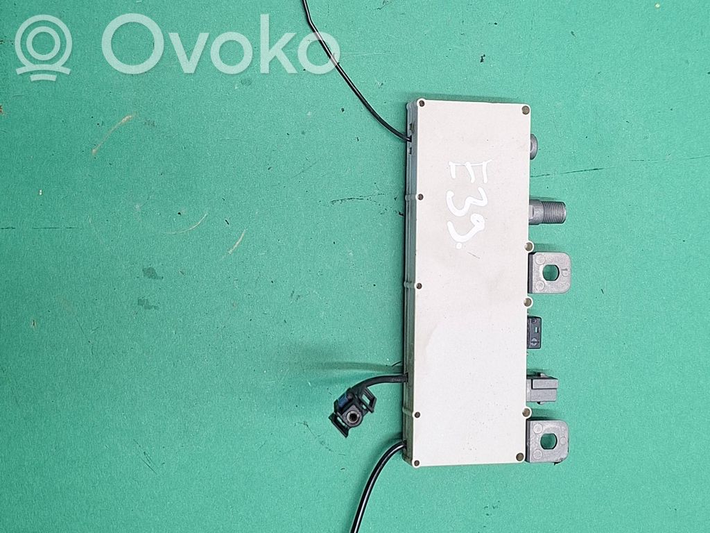 BMW 5 E39 Antenna control unit 