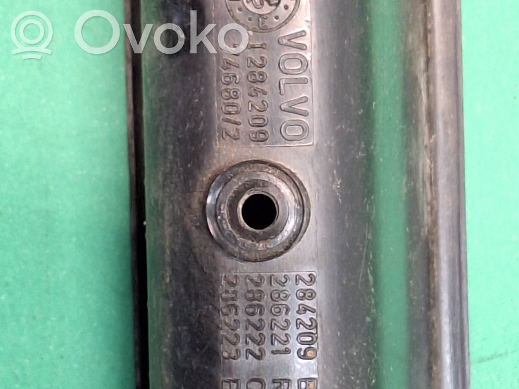 Volvo 340 -  360 Отделка рукоятки кожа/материал 