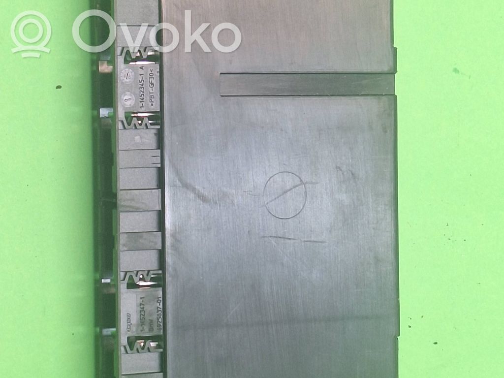 BMW 5 E60 E61 Gateway control module 