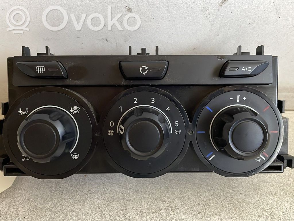 Climate control unit   Z8510001