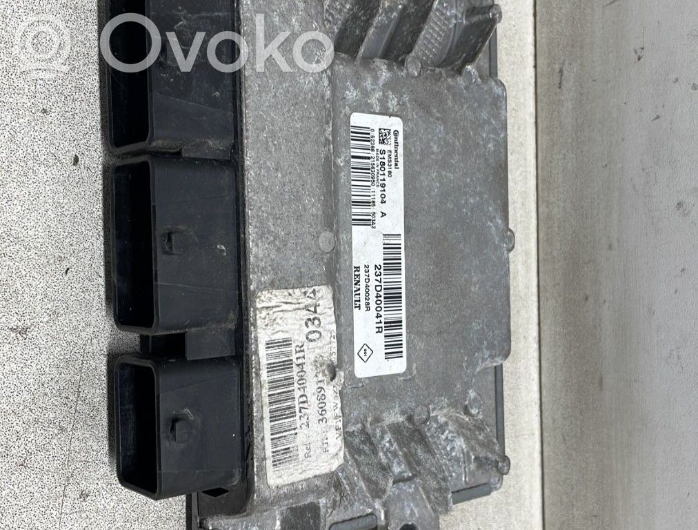 Renault Kangoo II Engine control unit/module 