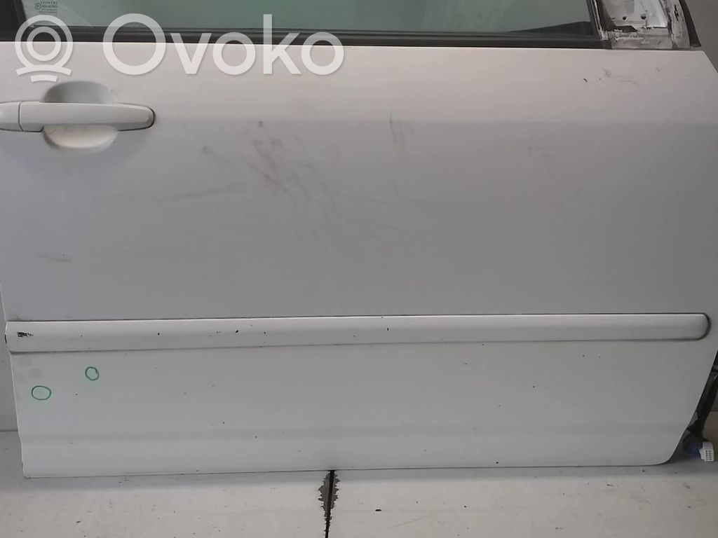 Toyota Corolla E120 E130 Durvis 