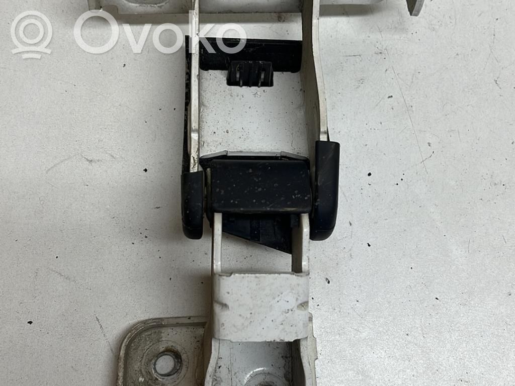 Peugeot Expert Tailgate/trunk/boot hinge 