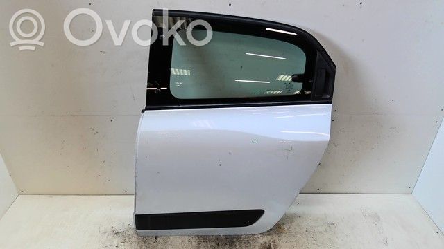 Puerta trasera   821010468R
