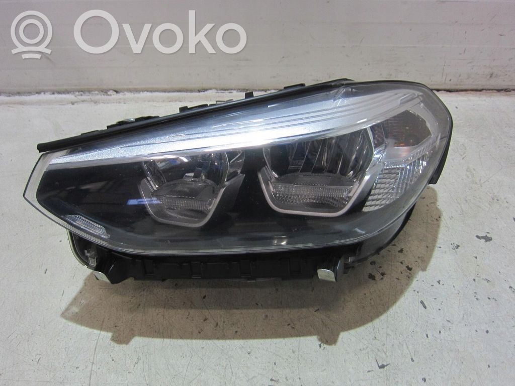 BMW X3 G01 Lampa przednia 