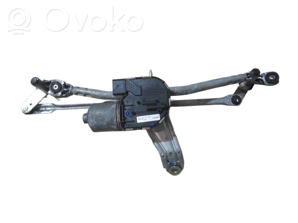 Volvo XC90 Front wiper linkage and motor 