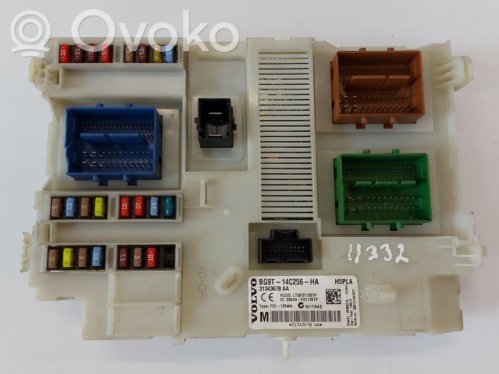 Volvo V70 Fuse box set 