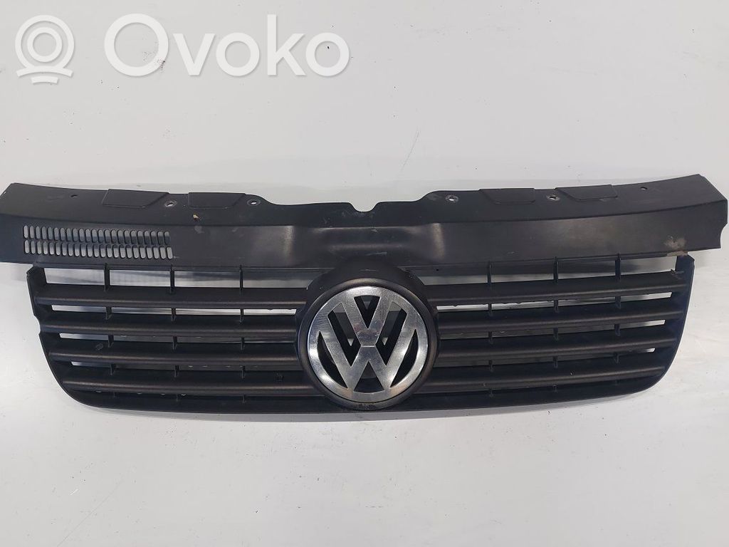 Volkswagen Transporter - Caravelle T5 Priekšējais režģis 
