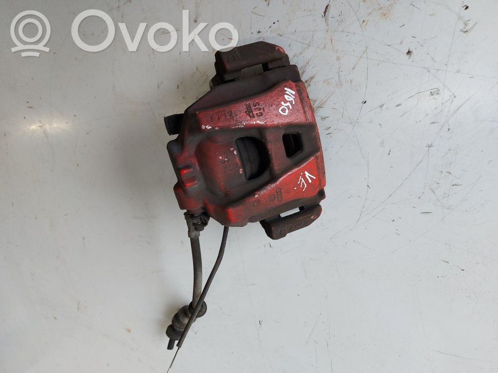 Audi A4 S4 B8 8K Zacisk hamulcowy przedni 