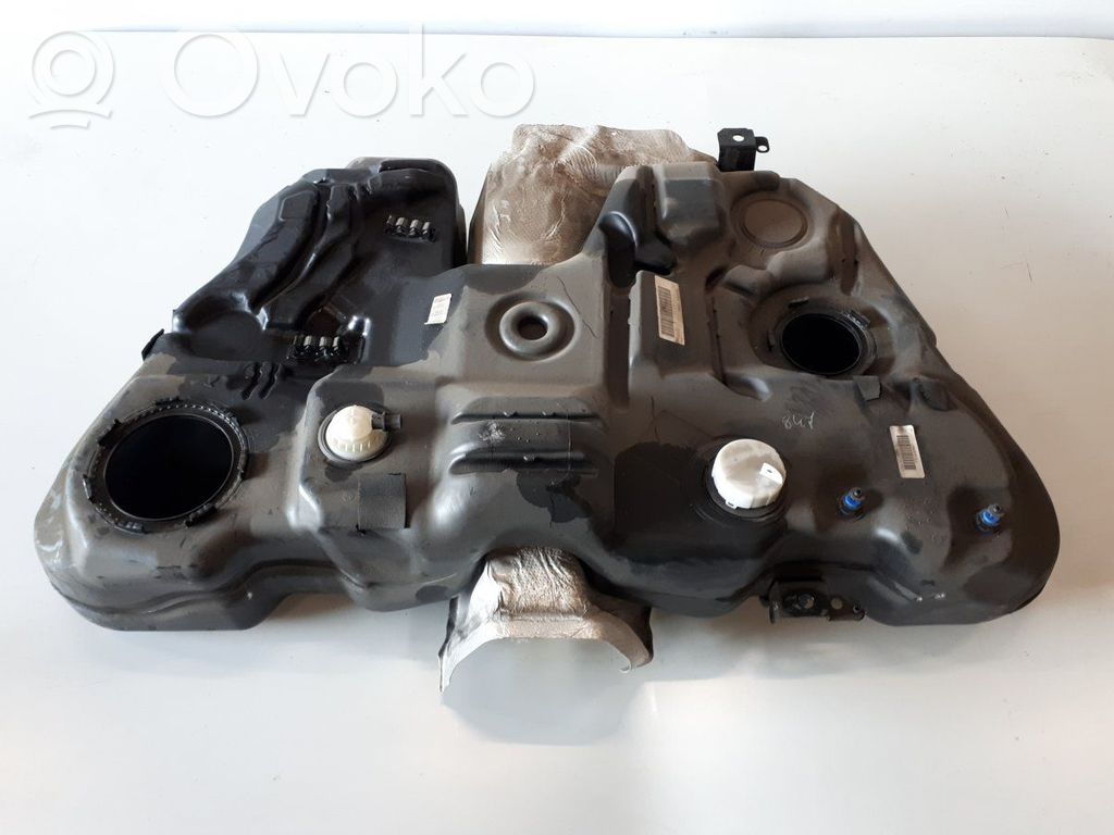 Volvo S60 Polttoainesäiliö 