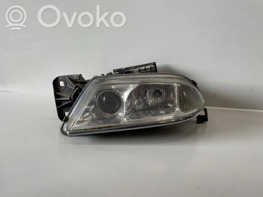 Alfa Romeo 166 Phare frontale 