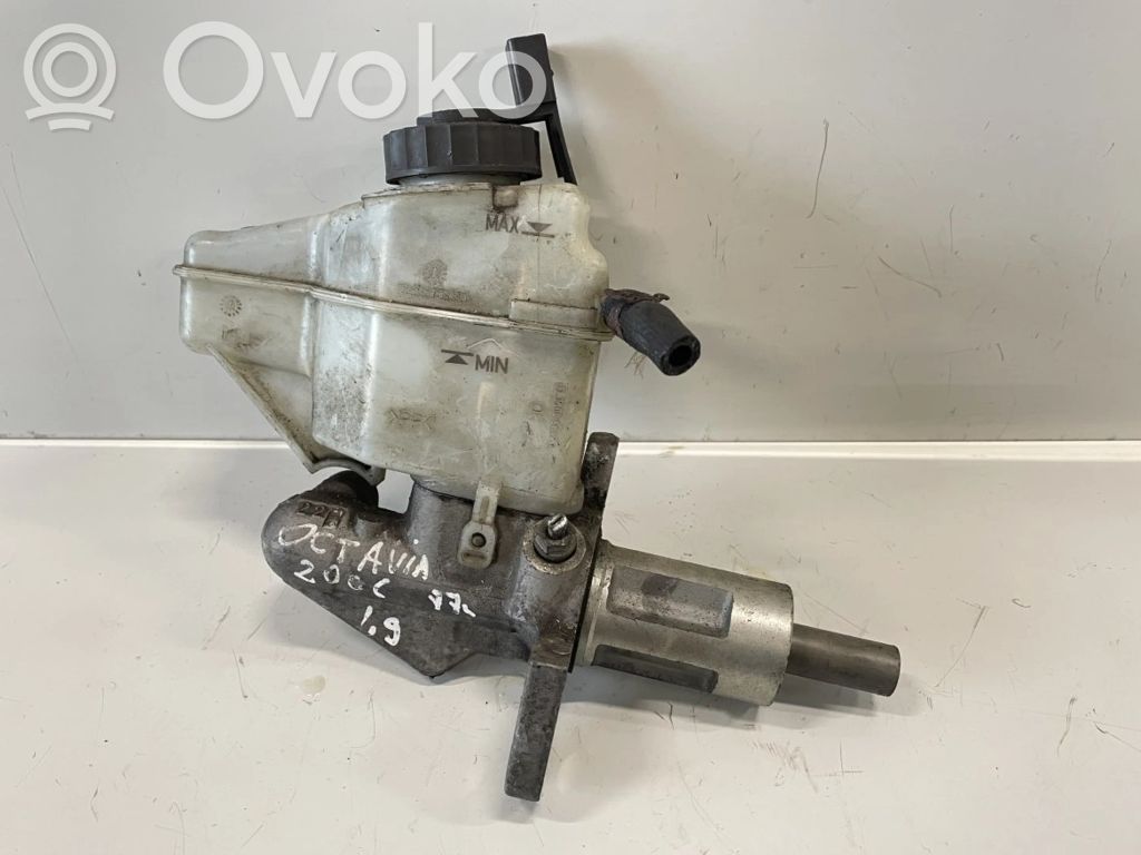 Skoda Octavia Mk2 (1Z) Główny cylinder hamulca 