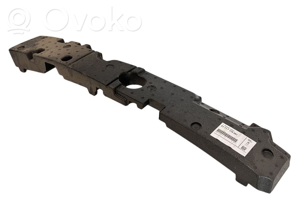 BMW 2 F46 Bufera putuplasta daļa 