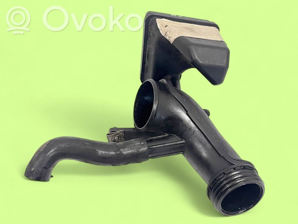 BMW X3 E83 Intake resonator 