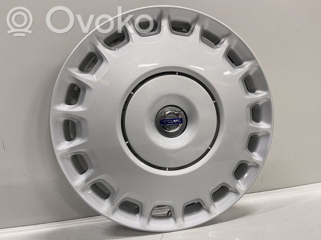 Volvo S40 R12 wheel hub/cap/trim 