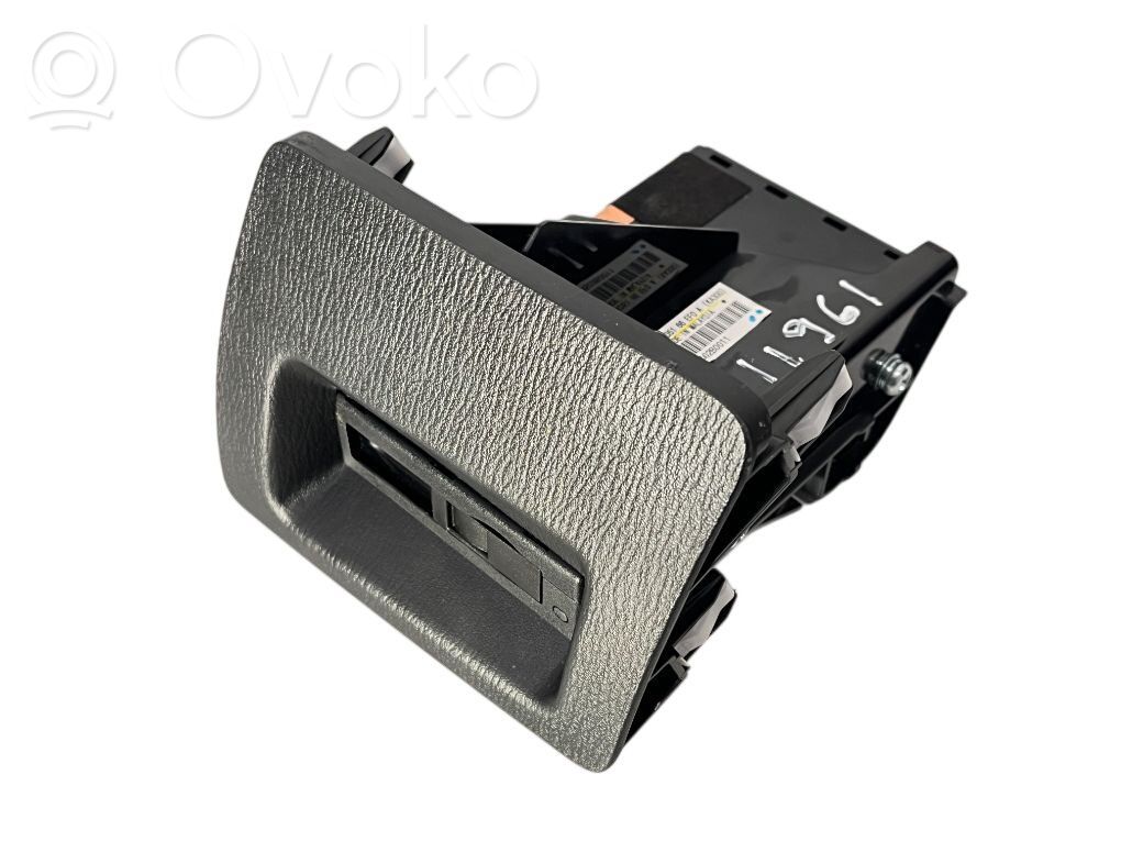 Mazda CX-5 Radio antenna 