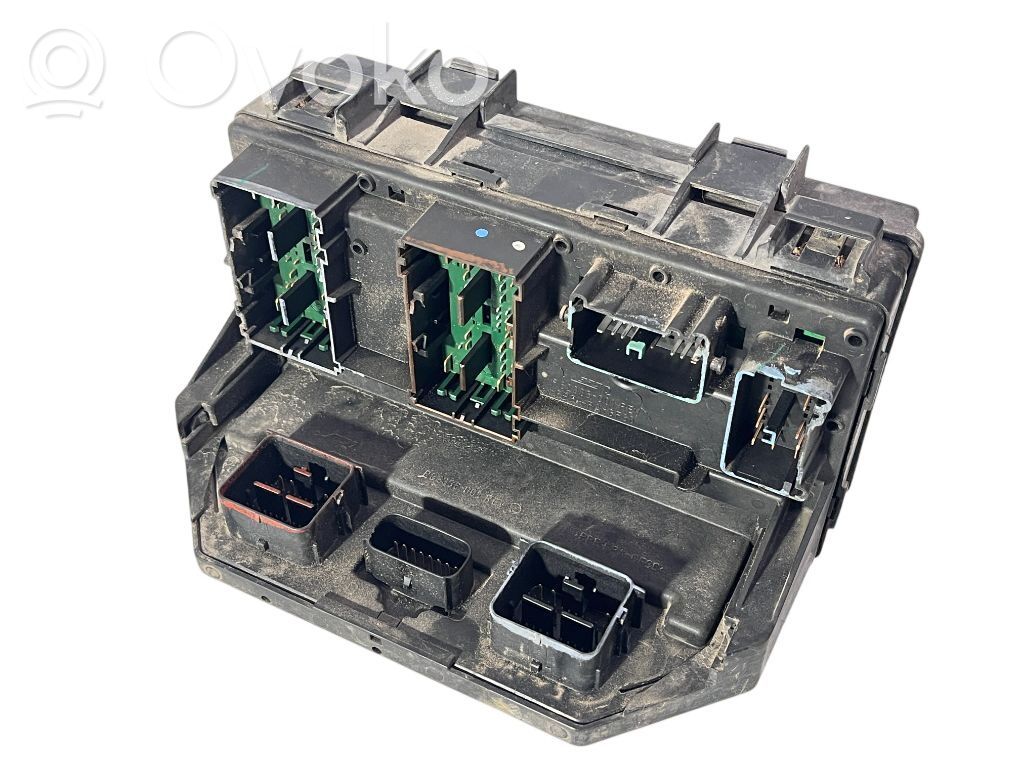 Chrysler Grand Voyager V Fuse box set 