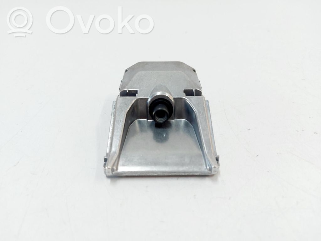 Jeep Avenger Front bumper camera 