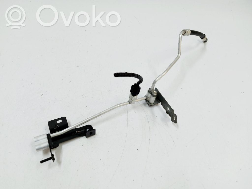 Air conditioning (A/C) pressure sensor   CX60