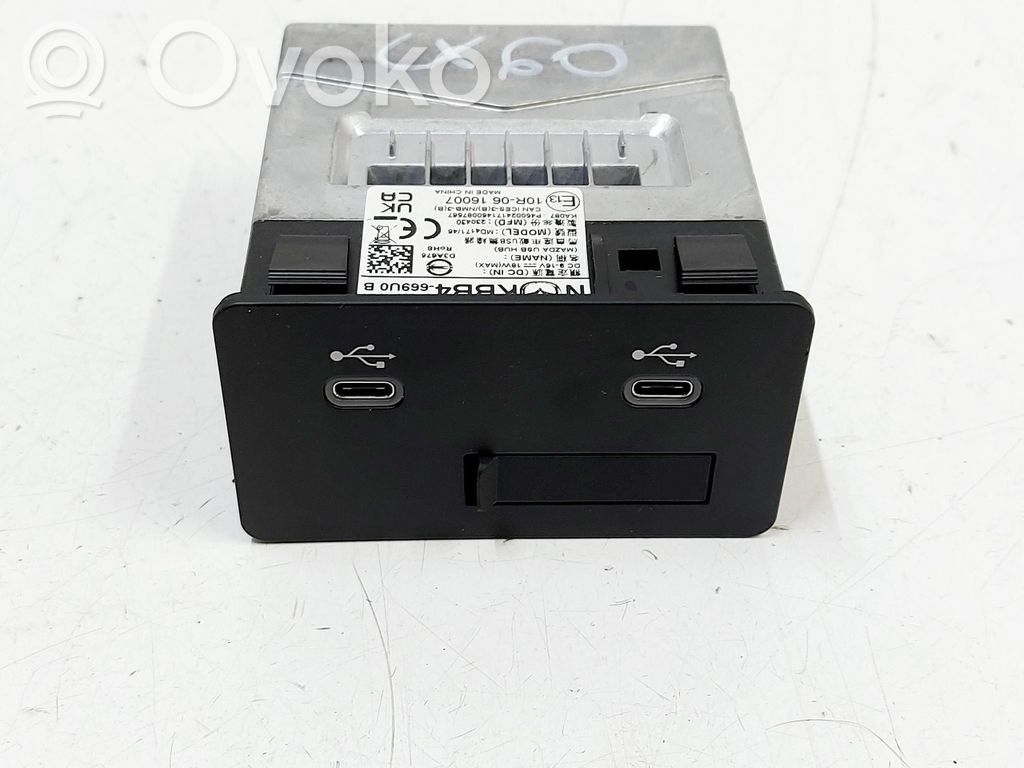 Mazda CX-60 Enchufe conector USB 