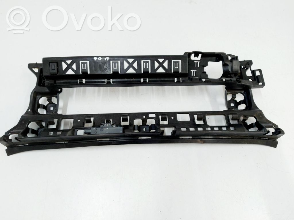 BMW 2 Active Tourer U06 Rear bumper mounting bracket 