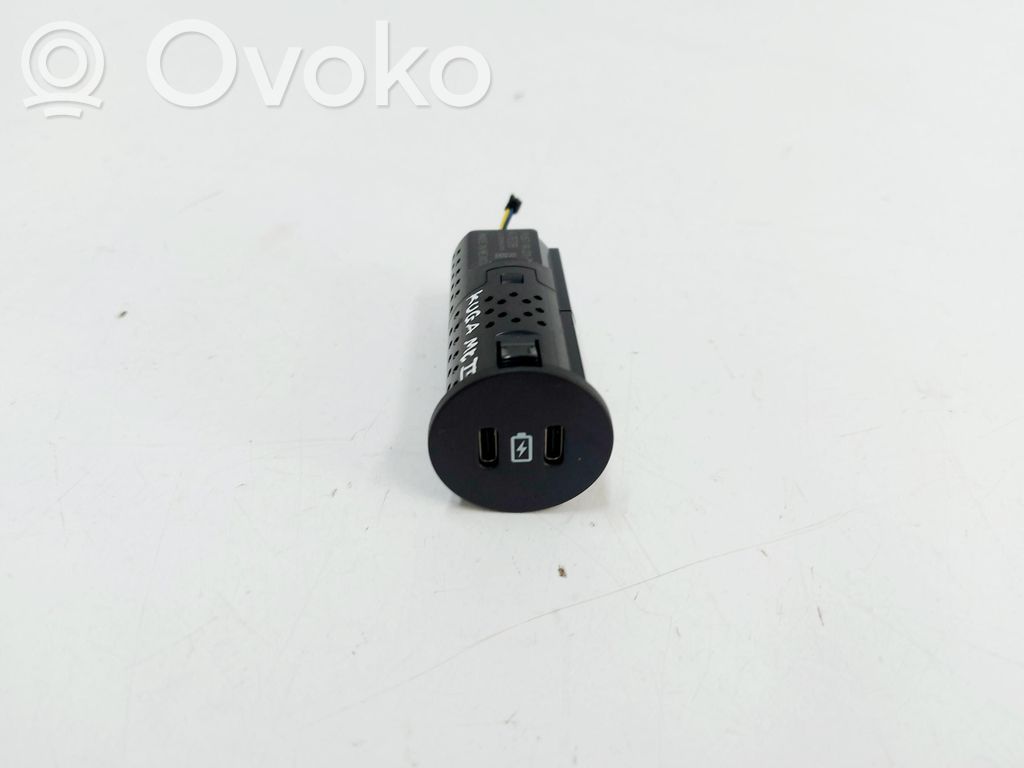 Ford Kuga III Gniazdo / Złącze USB 