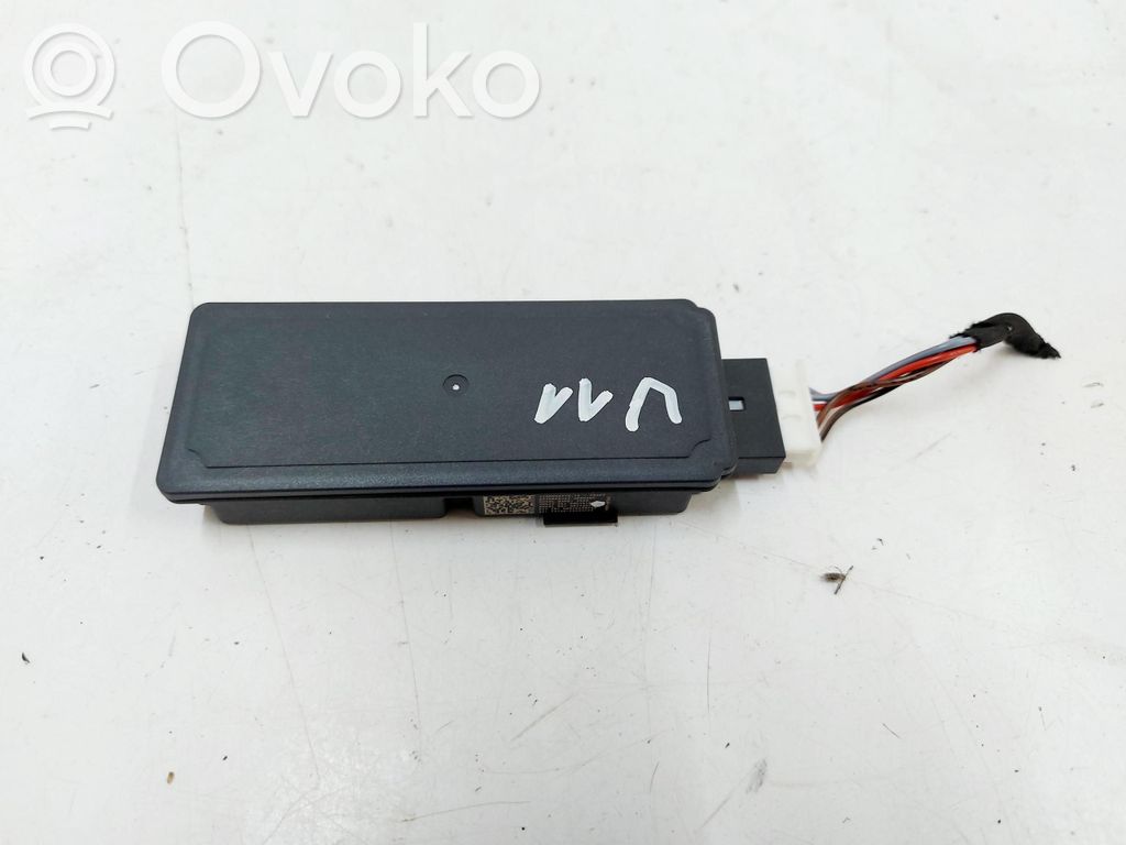 Keyless system antenna   5B4E028,5B4E028