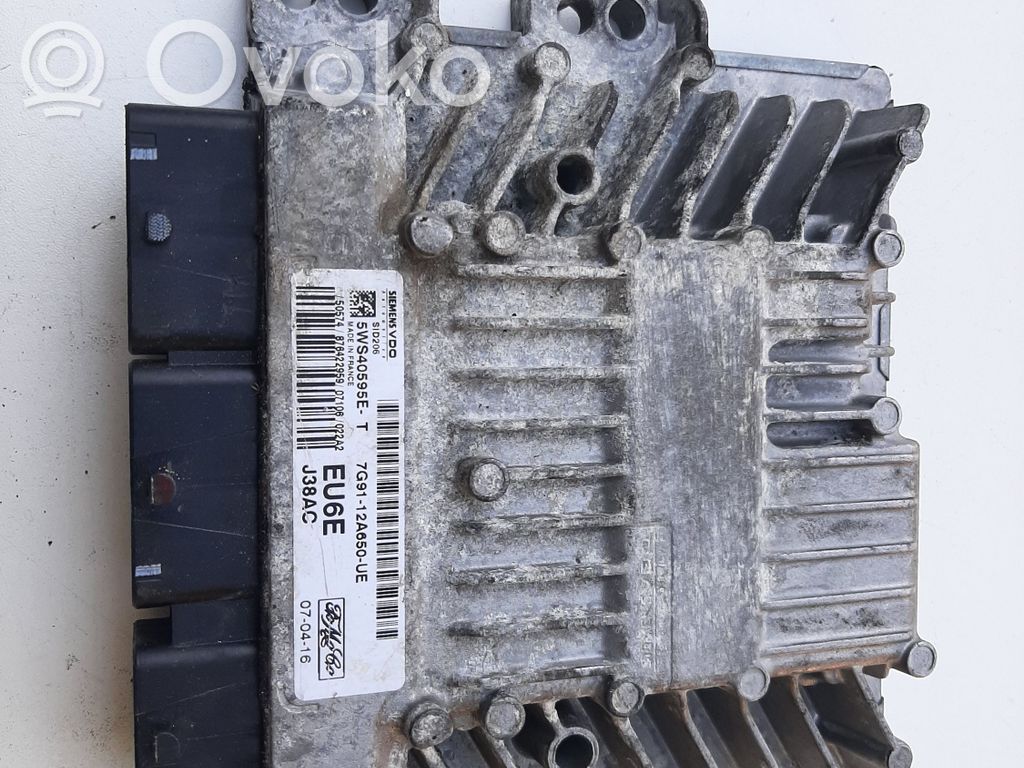 Ford Mondeo MK IV Engine control unit/module 