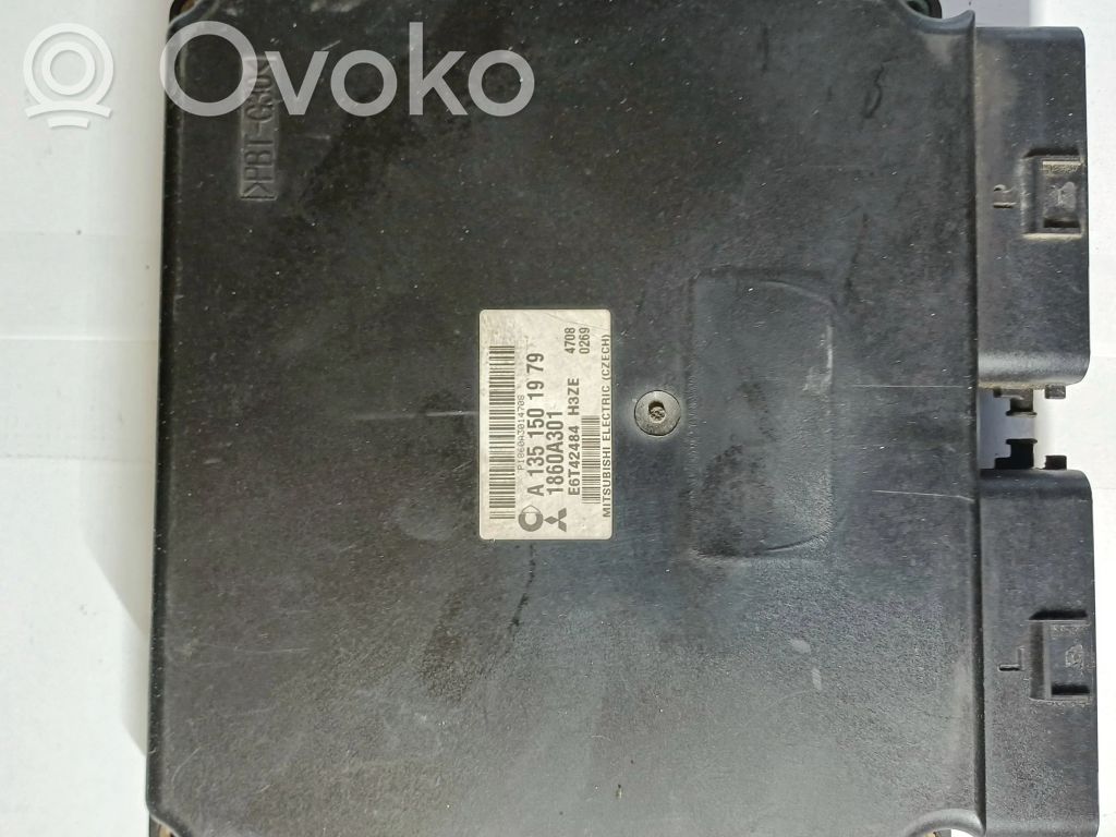Mitsubishi Colt Engine control unit/module 