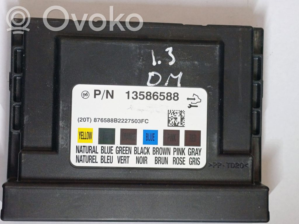 Opel Astra J Comfort/convenience module 
