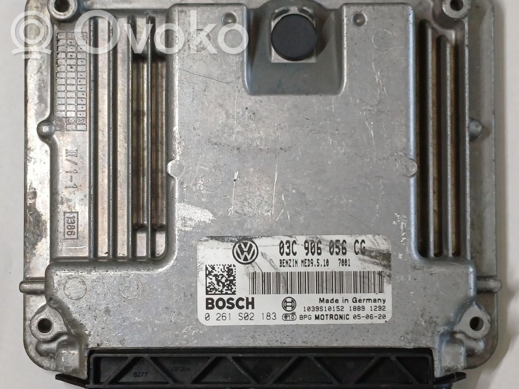Volkswagen Golf V Engine control unit/module 