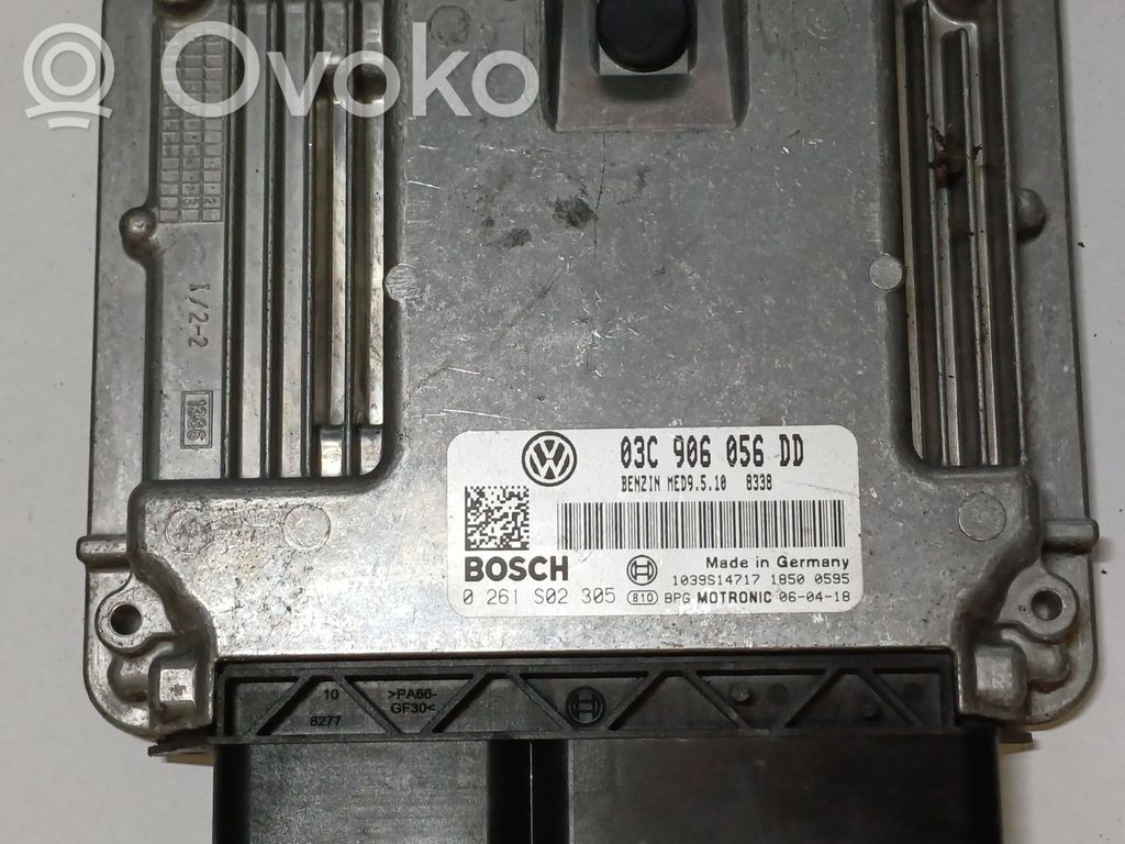 Volkswagen Golf V Engine control unit/module 