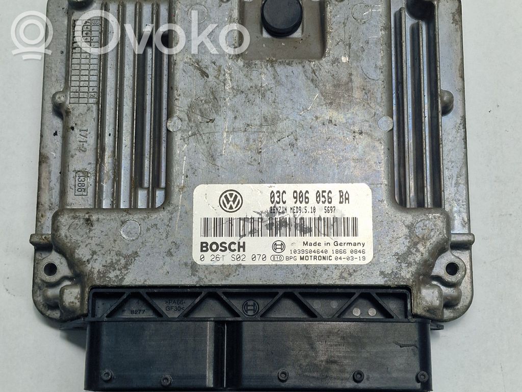 Volkswagen Golf V Engine control unit/module 