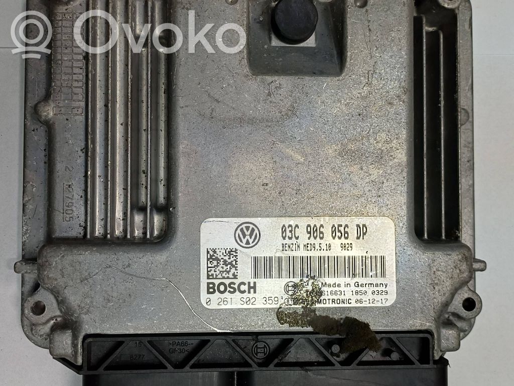 Volkswagen Golf V Engine control unit/module 