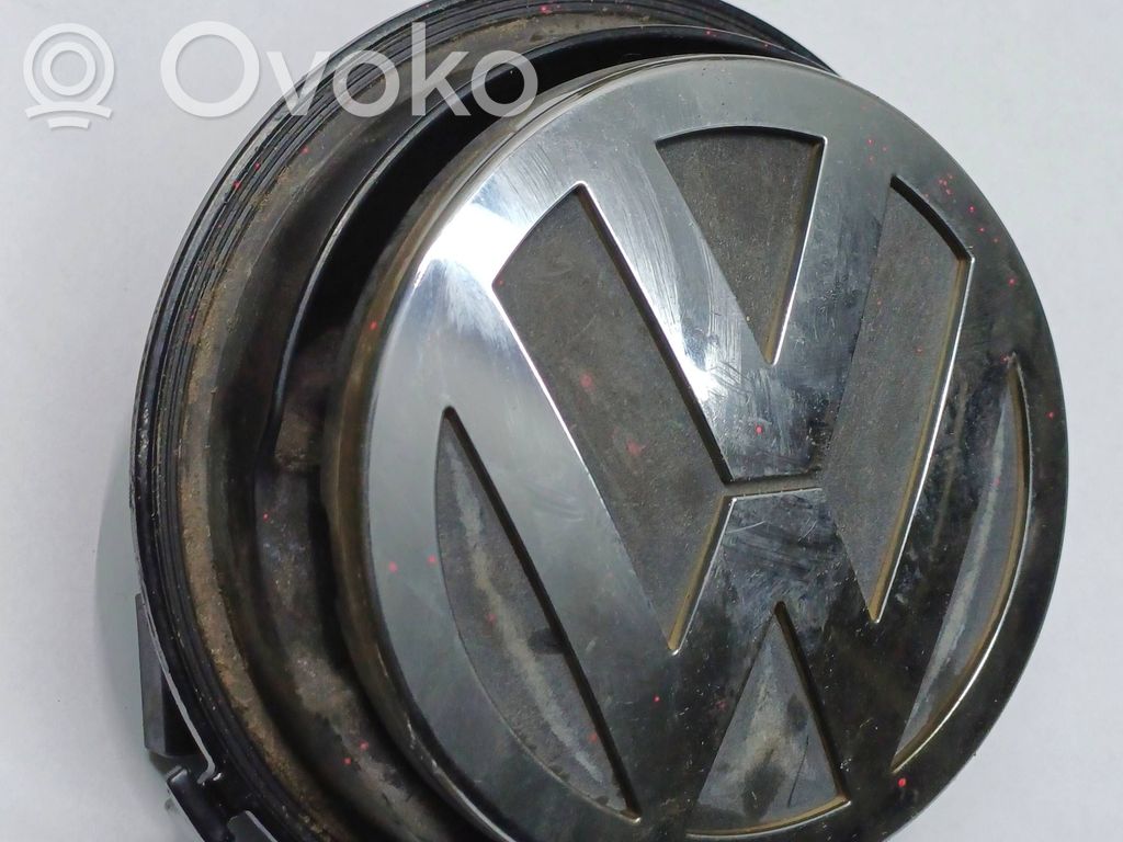 Volkswagen Golf V Uchwyt / Rączka zewnętrzna otwierania klapy tylnej / bagażnika 