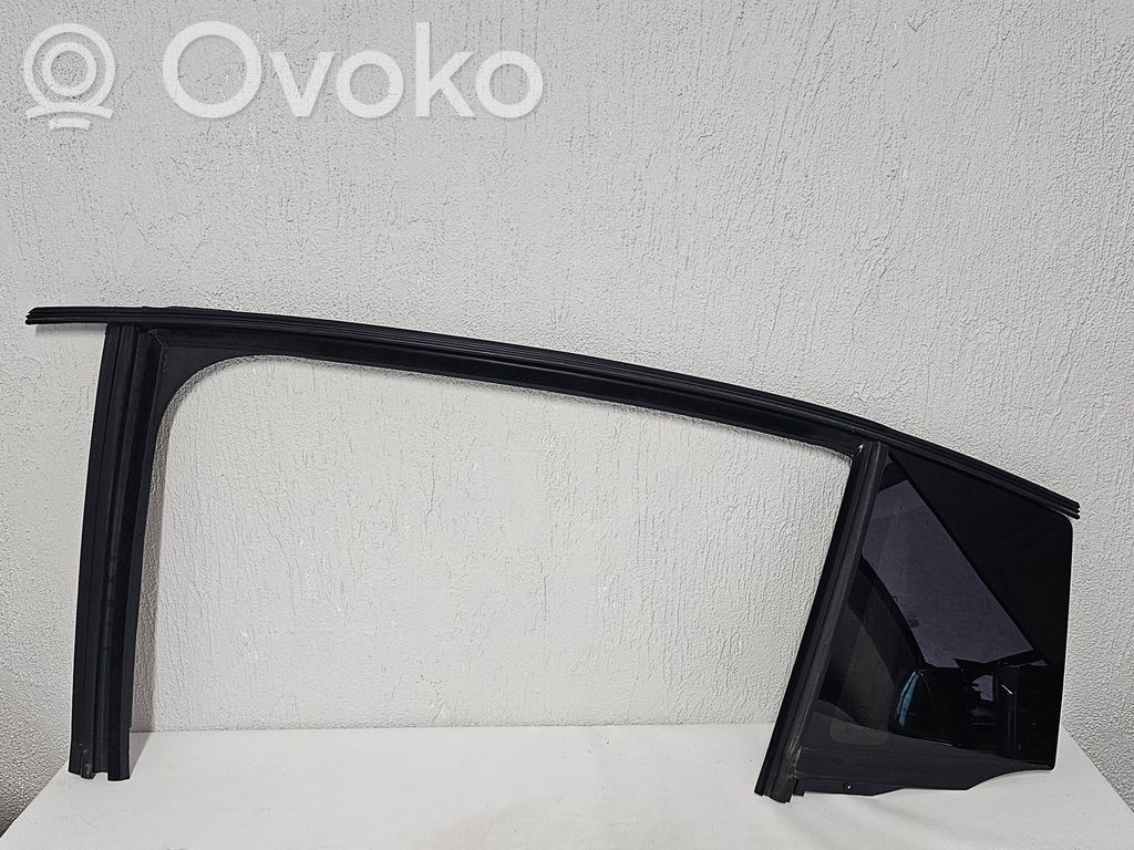 Tesla Model X Pagrindinis galinių durų stiklas 