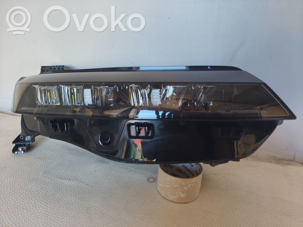 Headlight/headlamp   1ZX01514312,260109843R