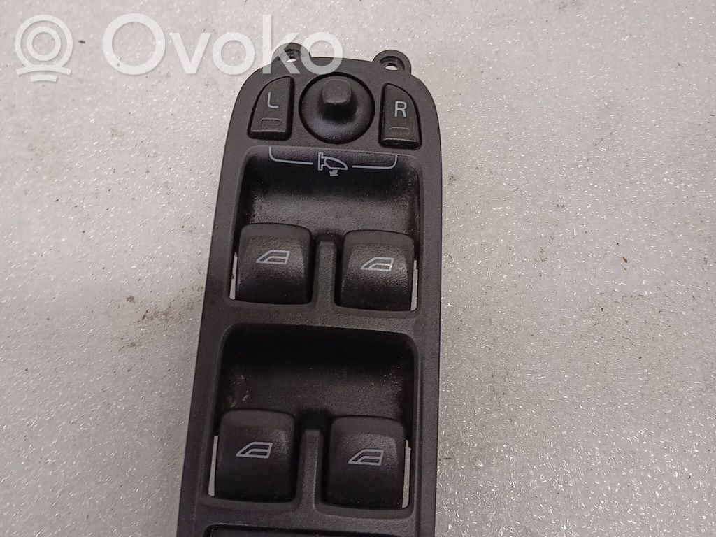 Volvo XC60 Electric window control switch 