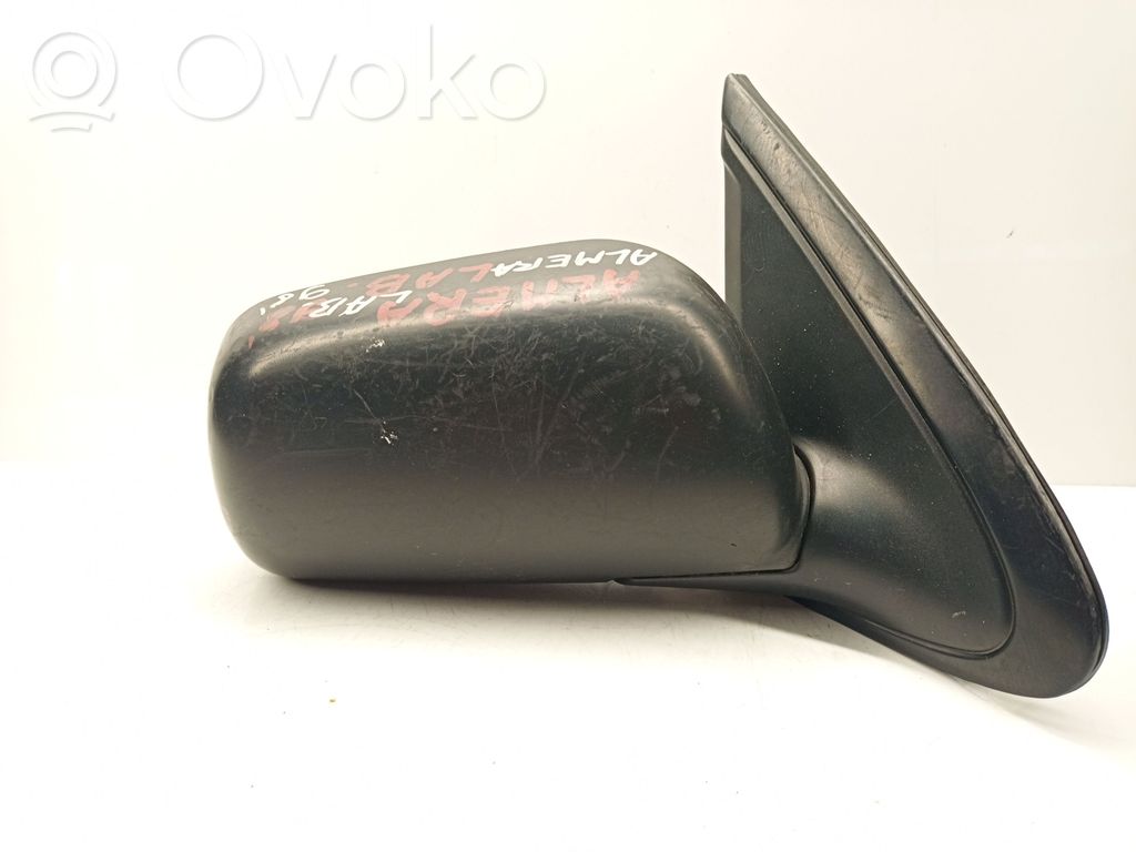 Nissan Almera Front door electric wing mirror 