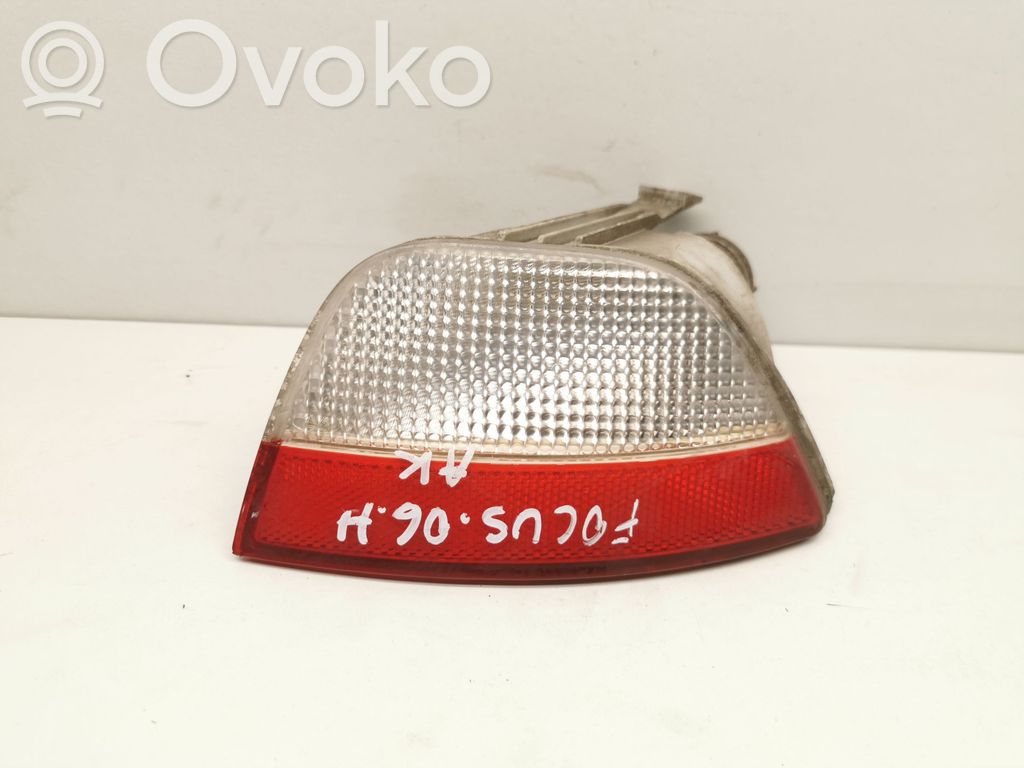 Ford Focus Rear bumper light 