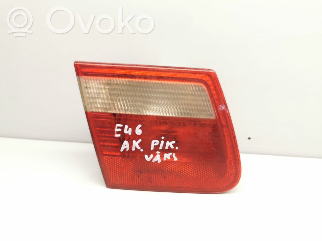 BMW 3 E46 Tailgate rear/tail lights 