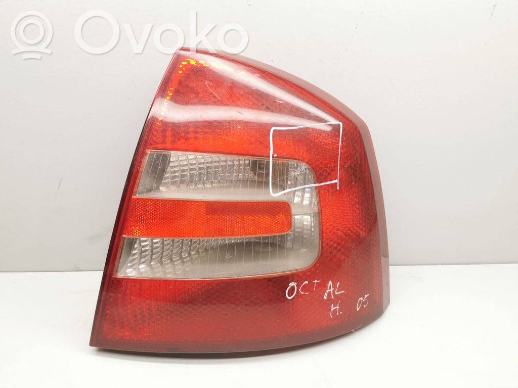 Skoda Octavia Mk2 (1Z) Rear/tail lights 