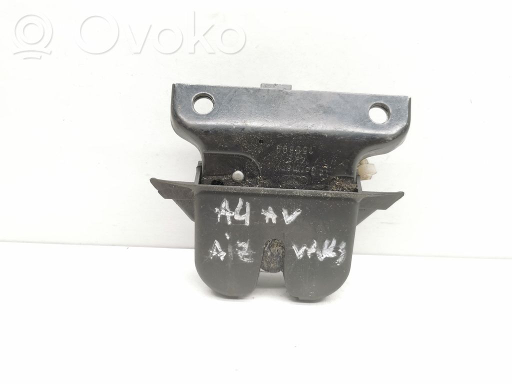 Audi A4 S4 B5 8D Tailgate/trunk/boot lock/catch/latch 