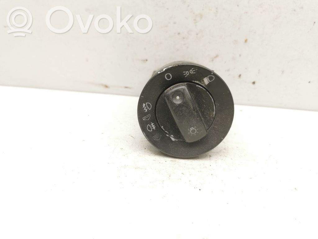 Audi A4 S4 B7 8E 8H Light switch 