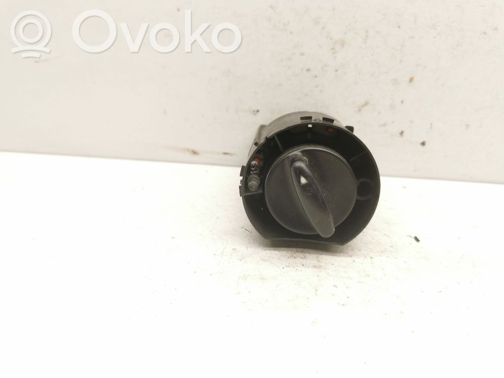 Audi A6 S6 C5 4B Light switch 