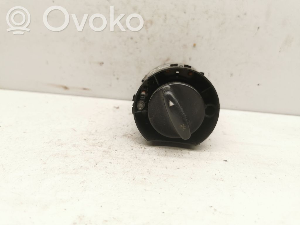 Audi A6 S6 C5 4B Light switch 