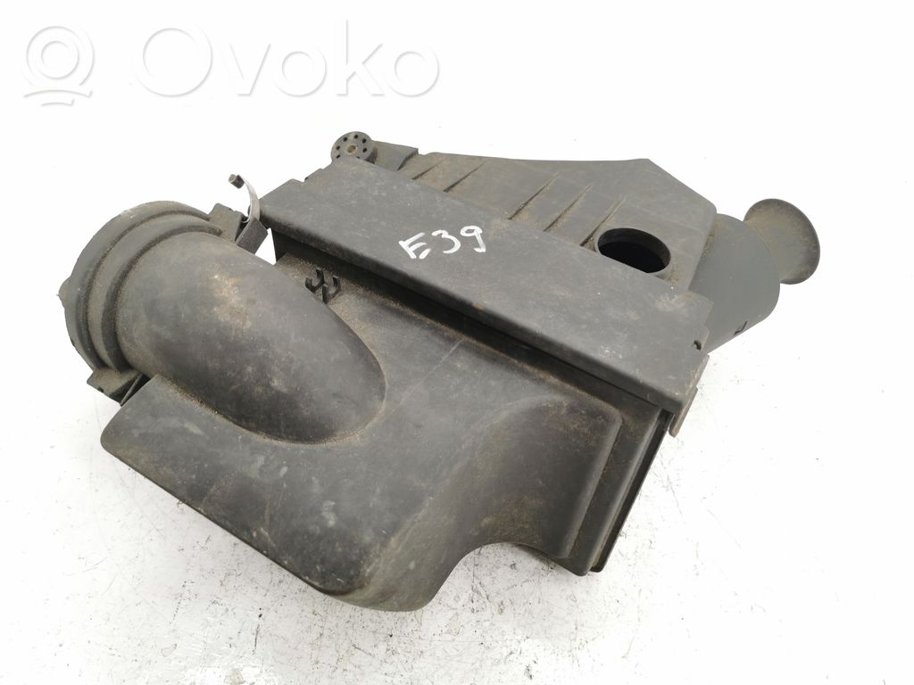 BMW 5 E39 Air filter box 